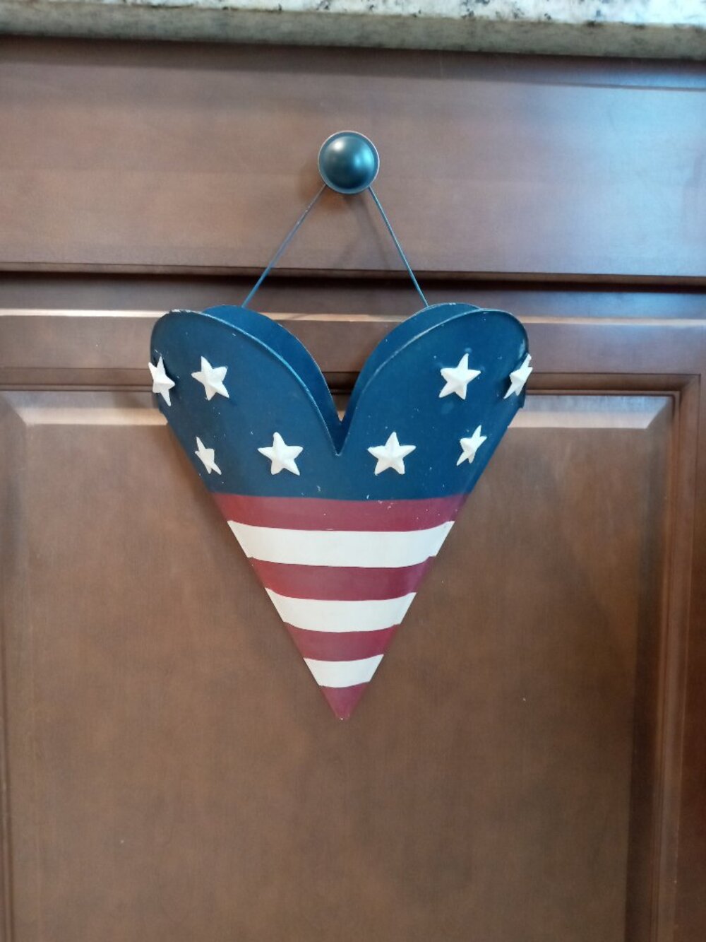 Large Metal Patriotic Hanging Heart Wall Display